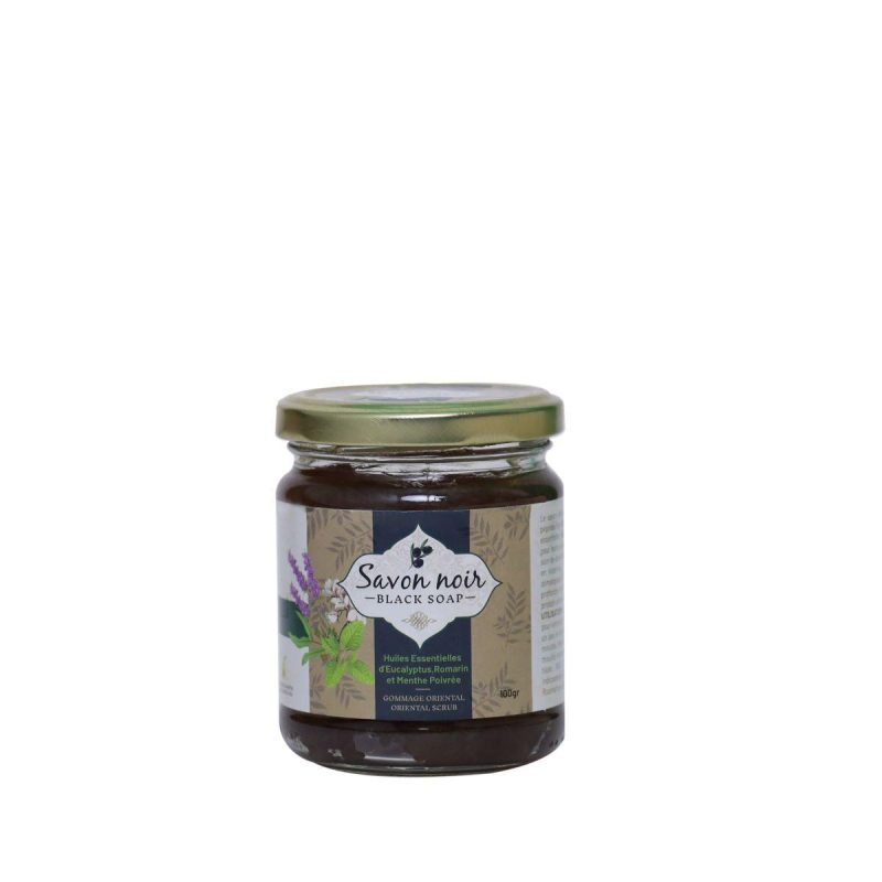 Savon noir black soap huiles essentielles d’eucalyptus, romarin et menthe poivree.